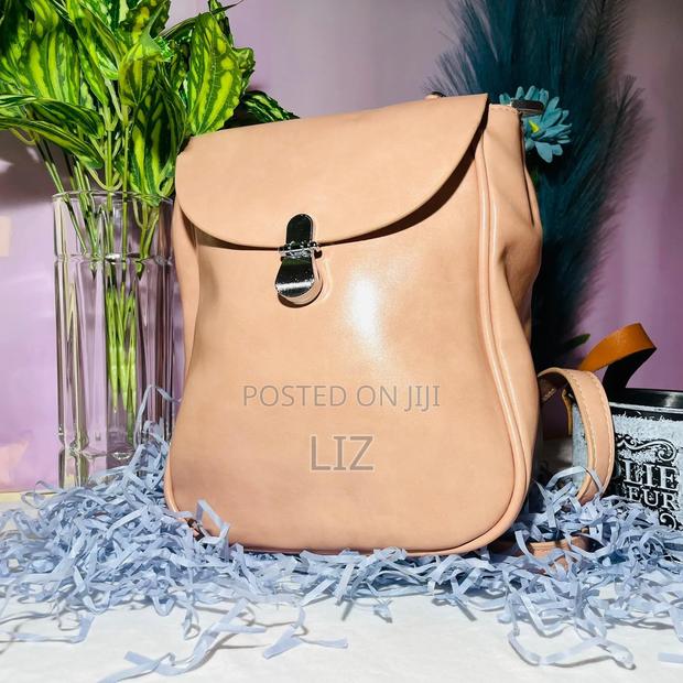 Unique Trendy Handbags. - thumbnail 7