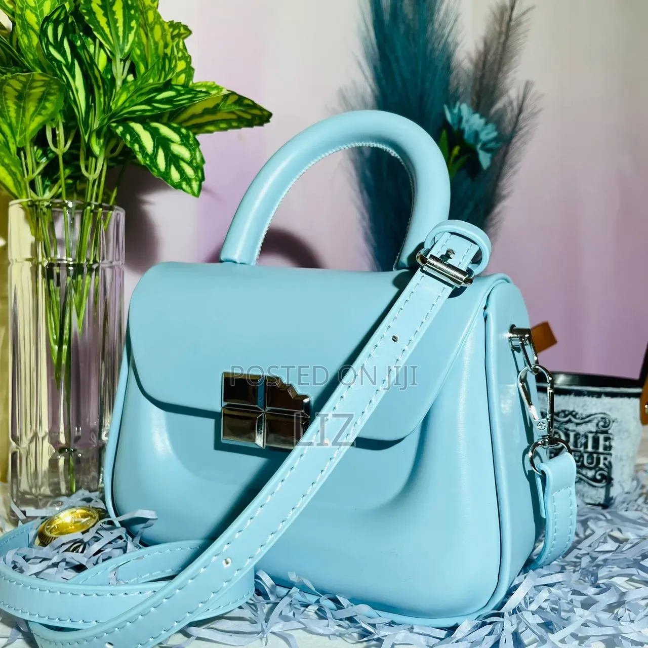 Unique Trendy Handbags.