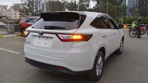 Toyota Harrier 2018 White