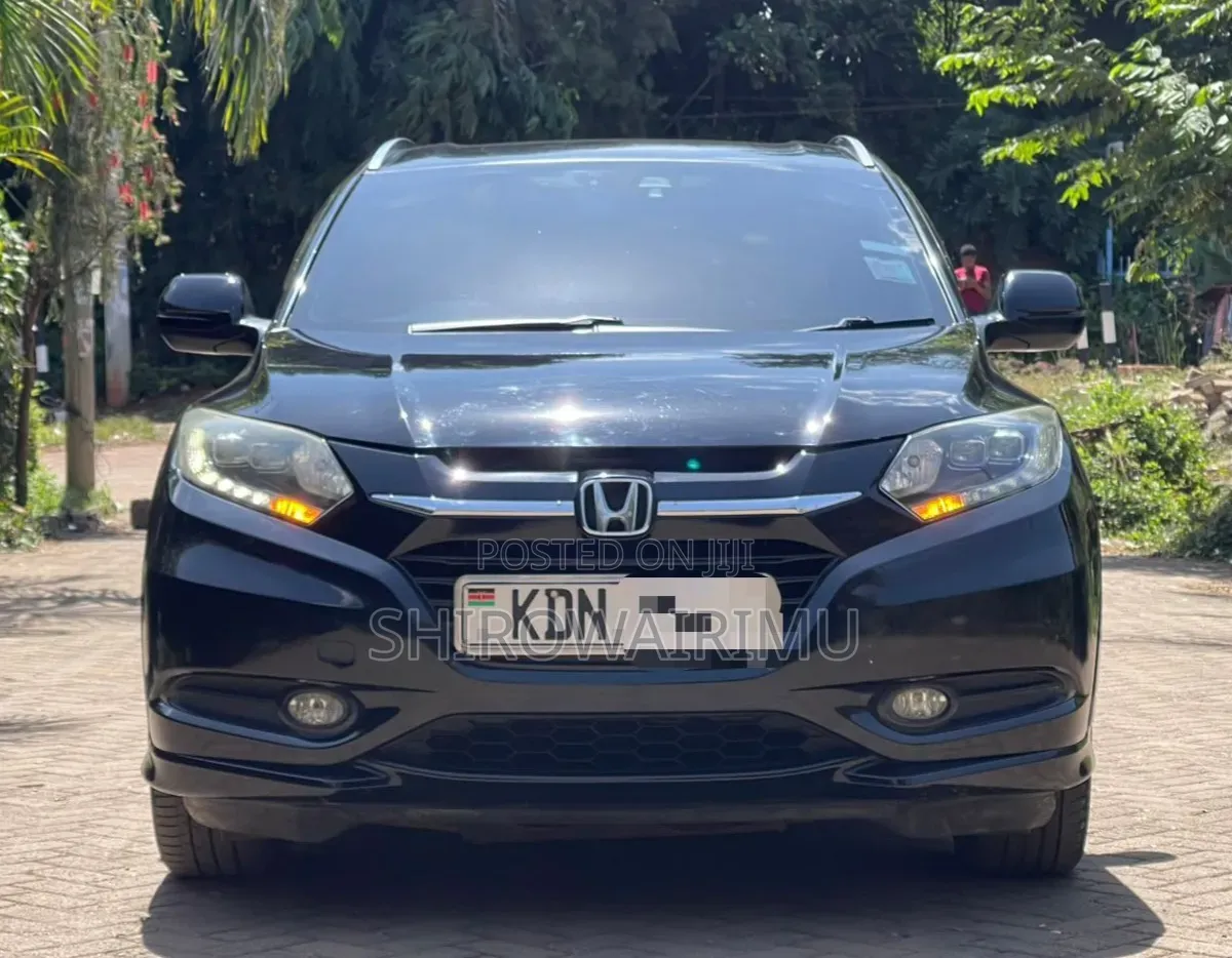 Honda Vezel 2016 Black