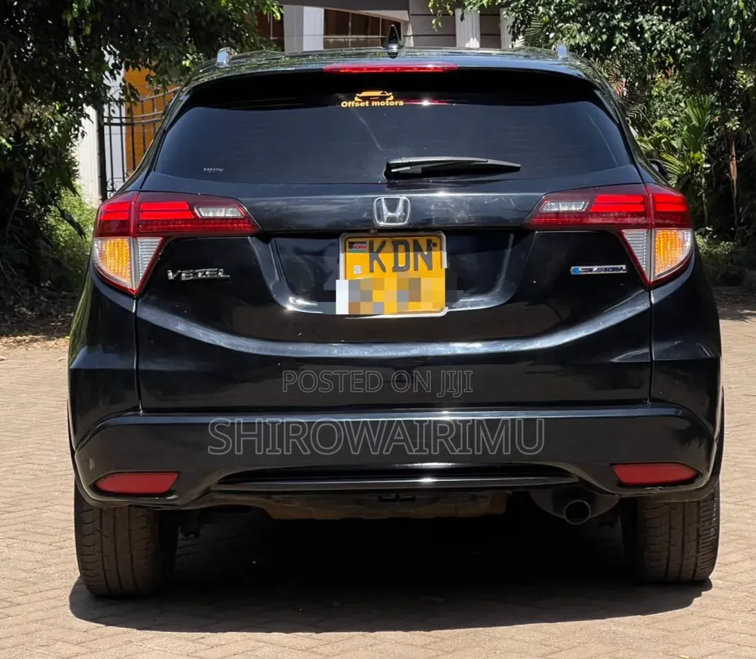 Honda Vezel 2016 Black