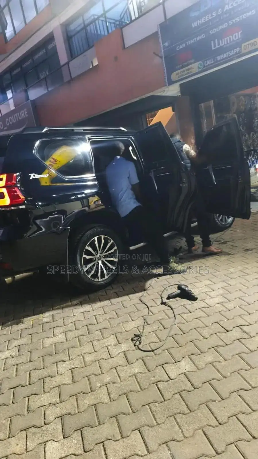 Landcruiser Prado 3m Car Tinting.