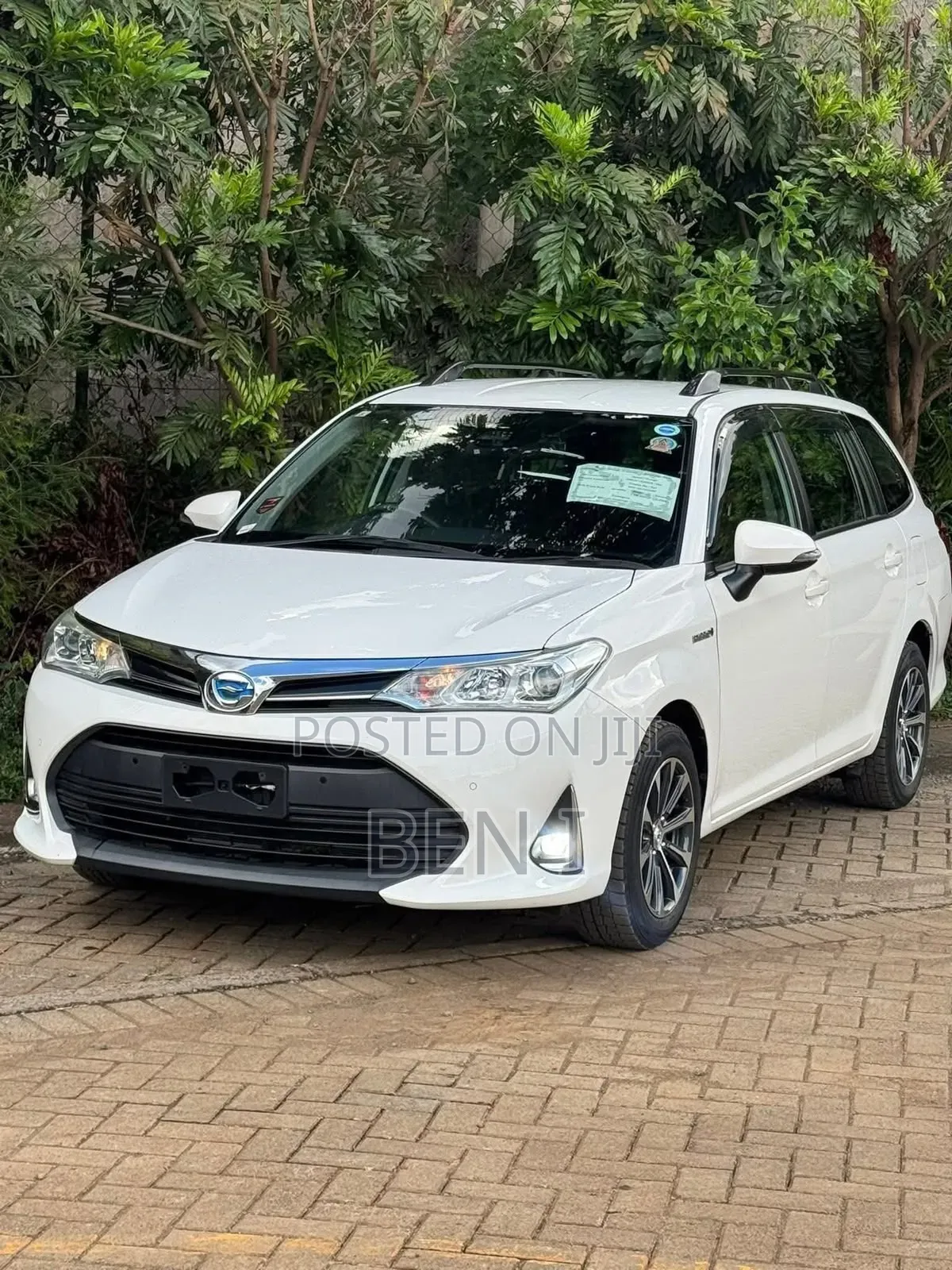 Toyota Corolla Fielder 2018 White