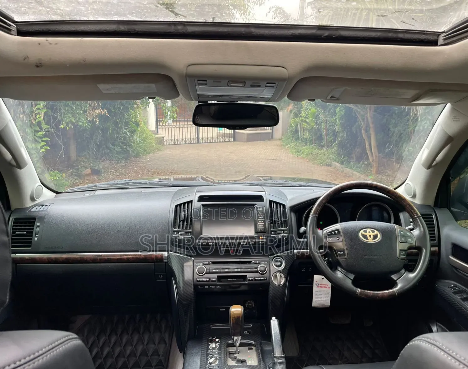 Toyota Land Cruiser 2011 Black