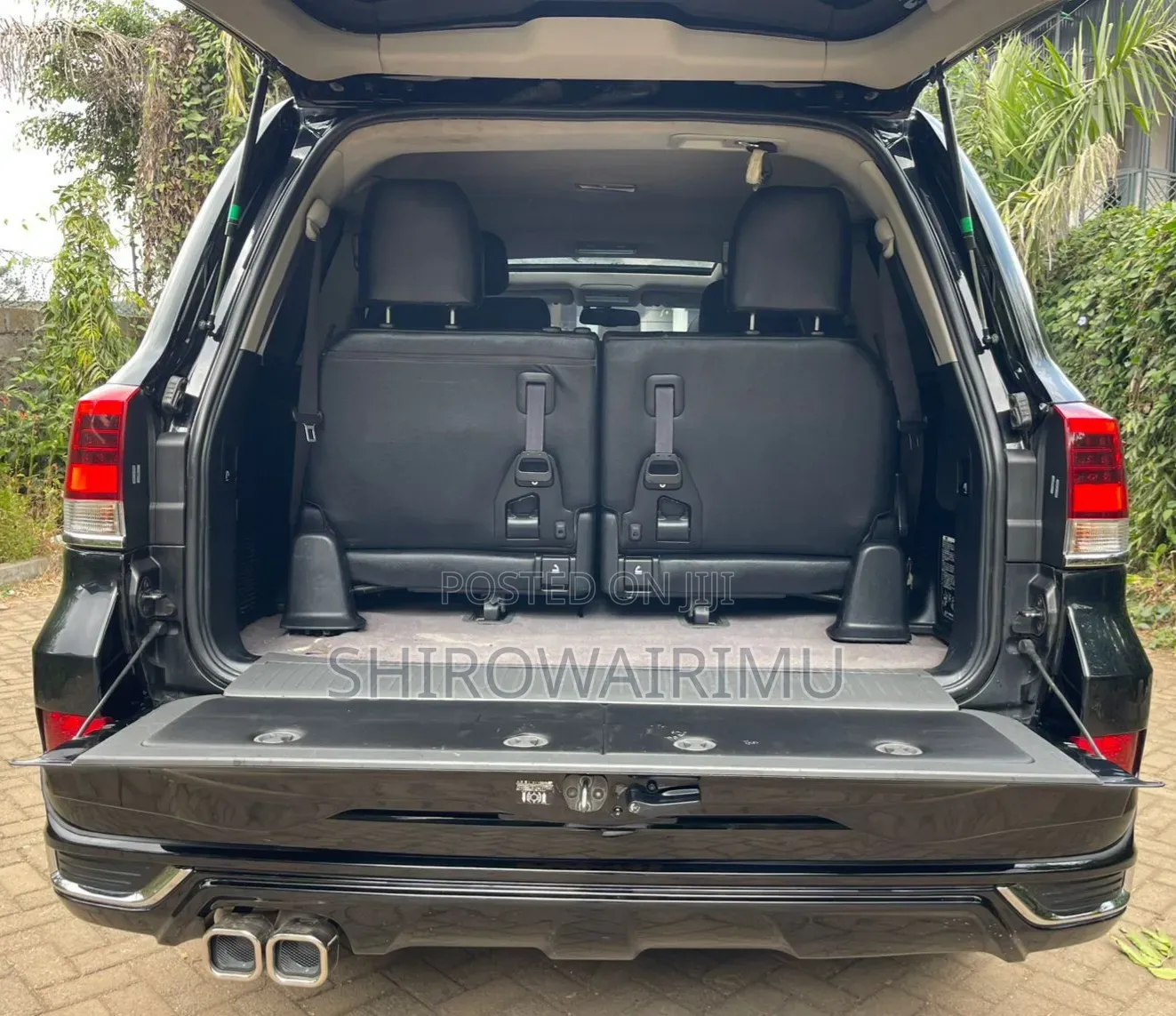 Toyota Land Cruiser 2011 Black