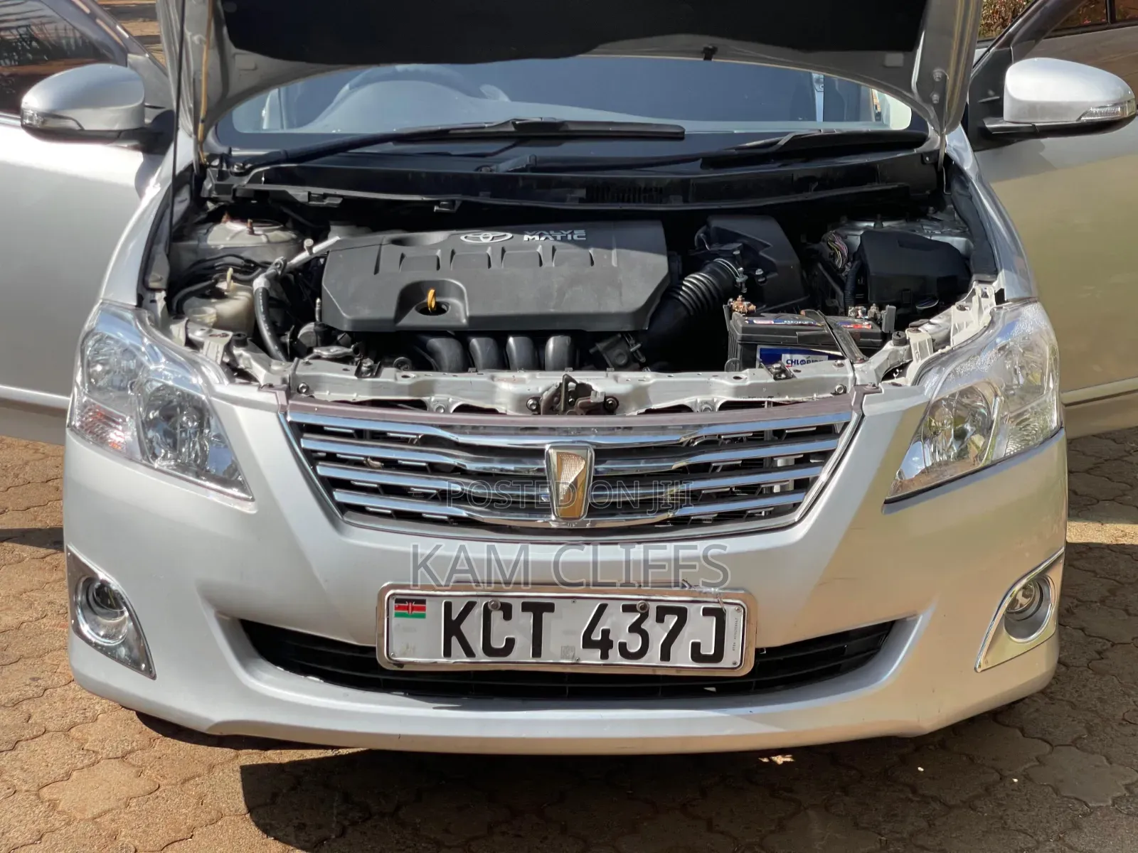 Toyota Premio 2011 Silver