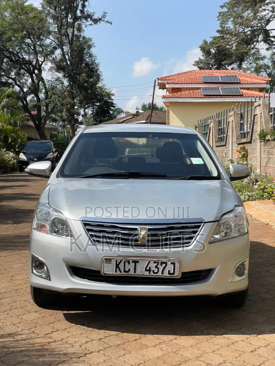 Toyota Premio 2011 Silver
