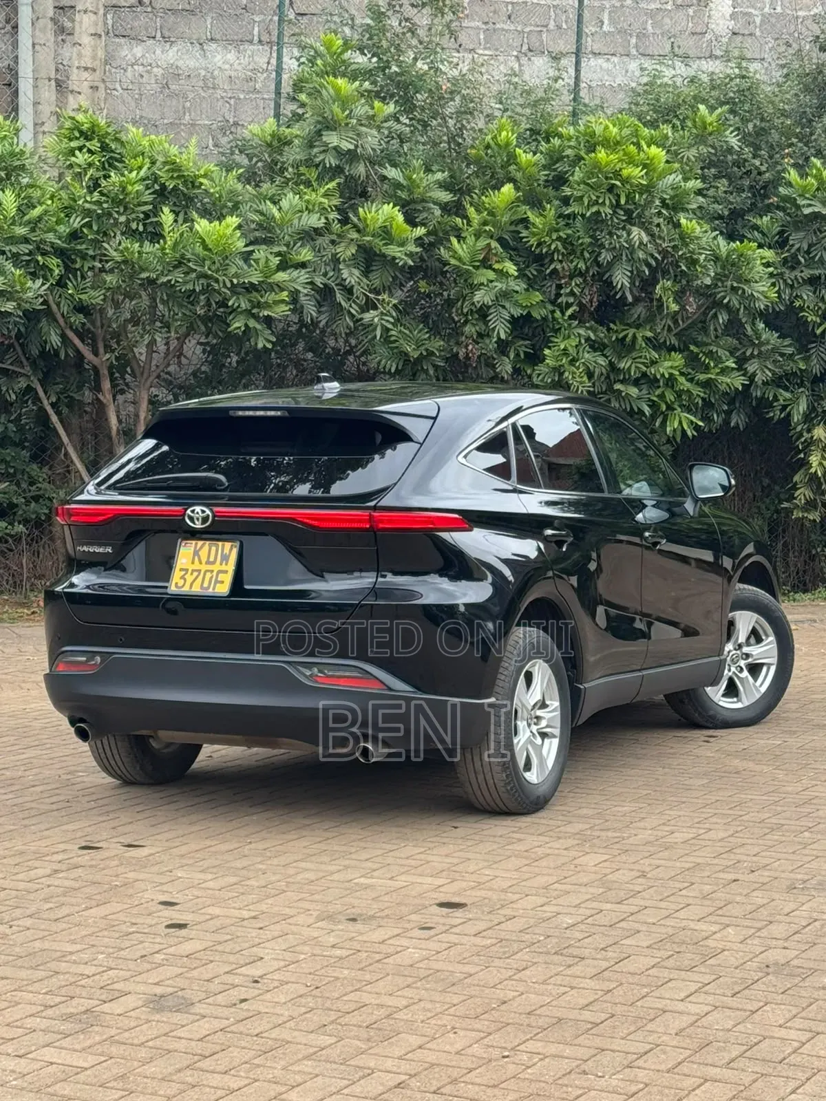 Toyota Harrier 2021 Black