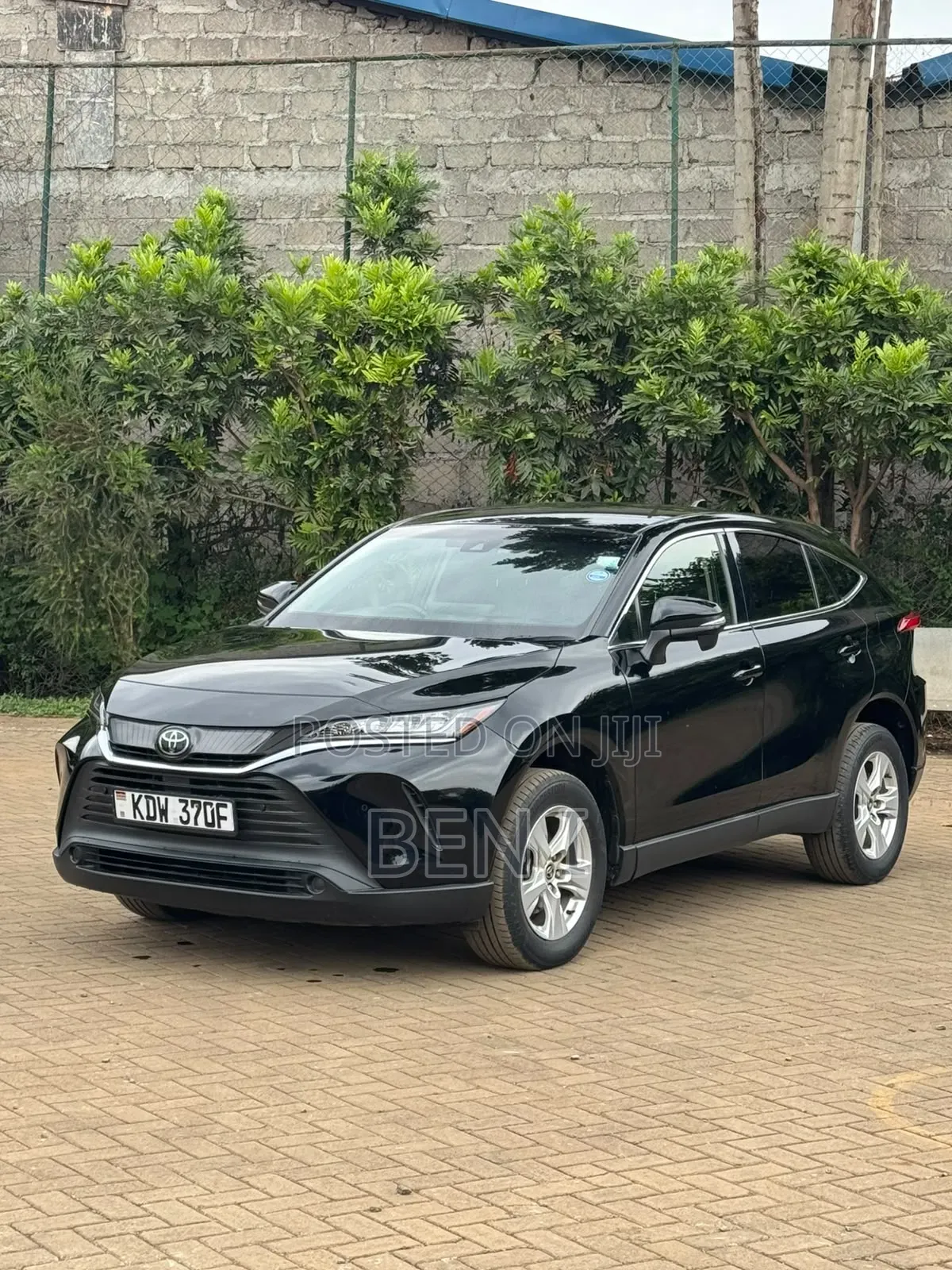 Toyota Harrier 2021 Black