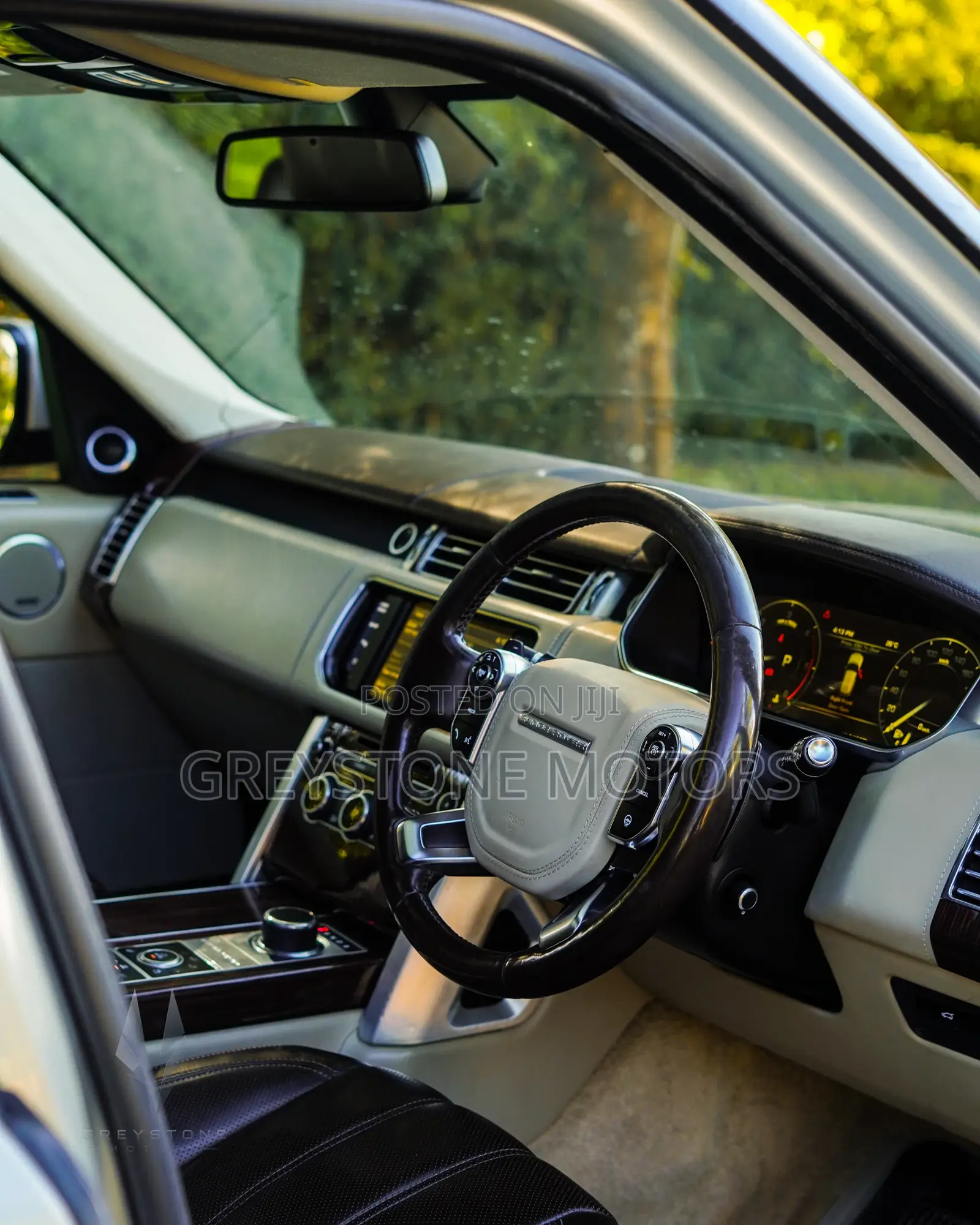 Land Rover Range Rover Vogue 2014 Silver