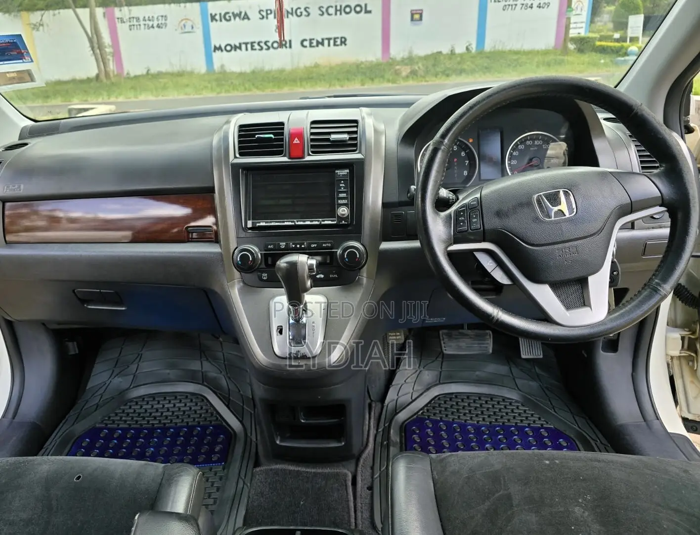 Honda CR-V 2010 White
