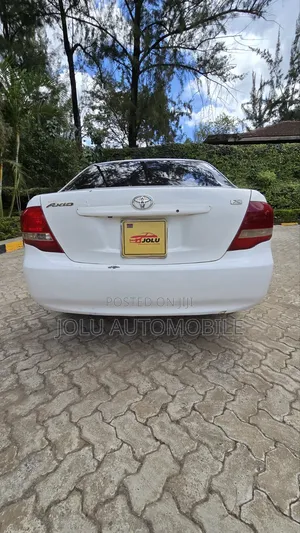 Toyota Axio 2009 White
