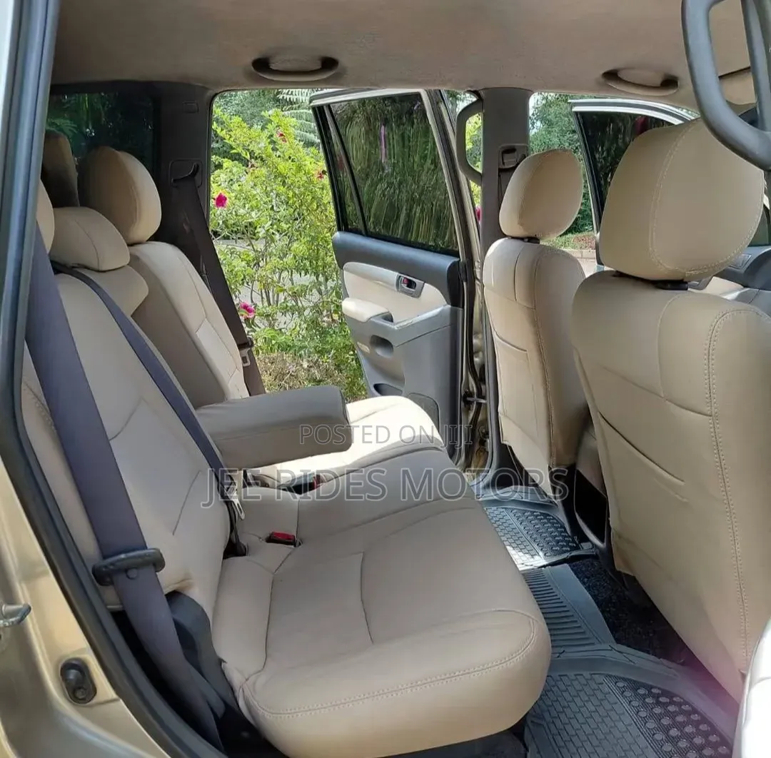 Toyota Land Cruiser Prado 2006 Beige