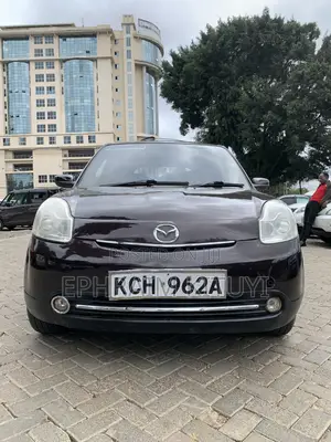 Mazda Verisa 2009 Maroon