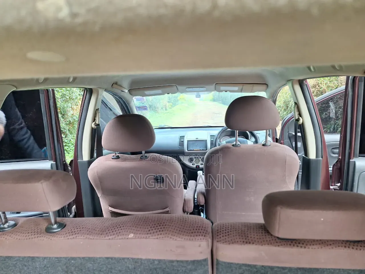 Nissan Note 2012 Maroon