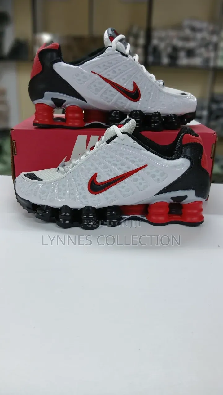 Nike Shox White/Black/White Black