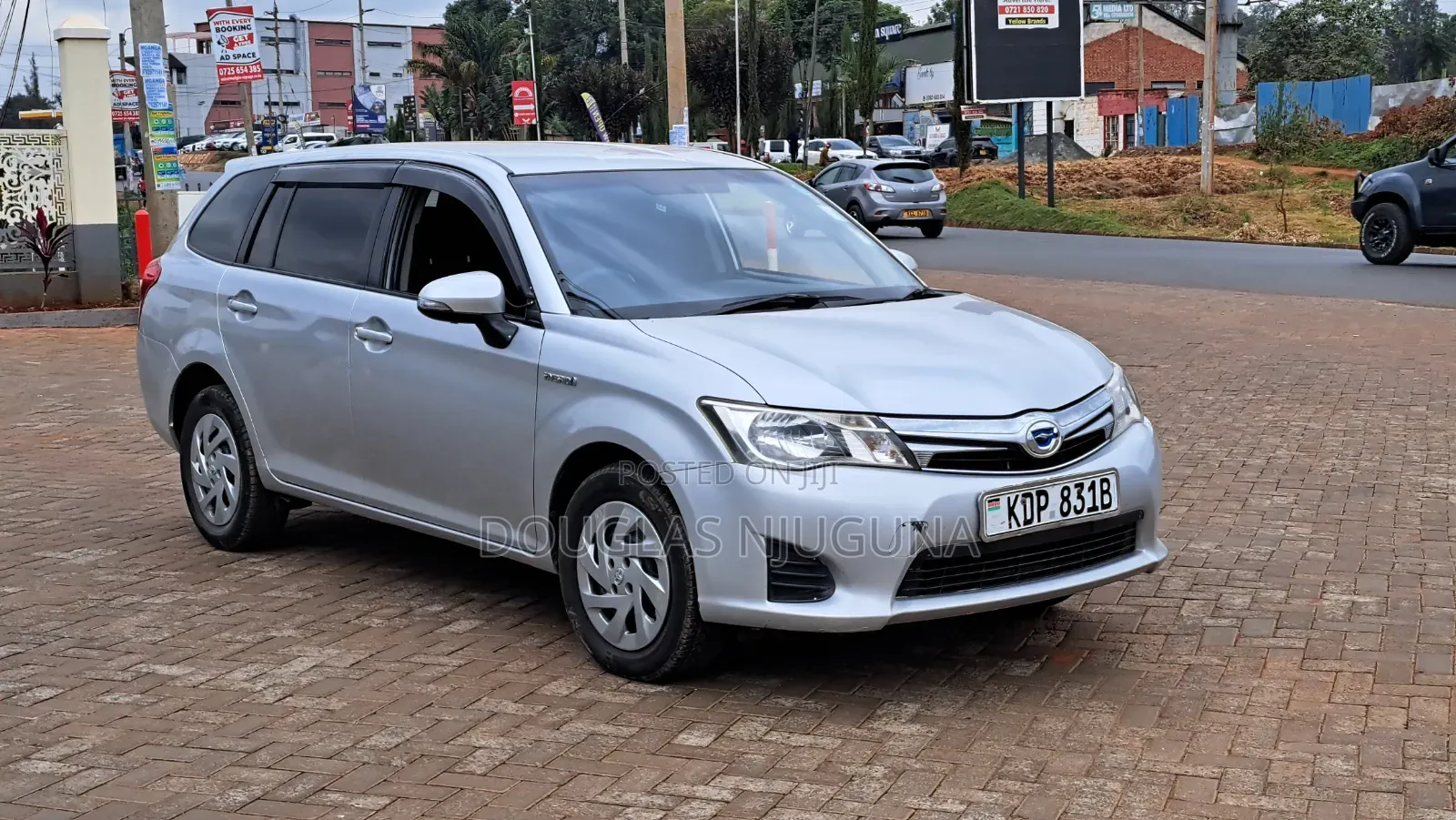 Toyota Corolla Fielder 2015 Silver