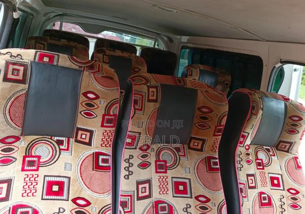 Toyota HiAce 2014 White - thumbnail 5