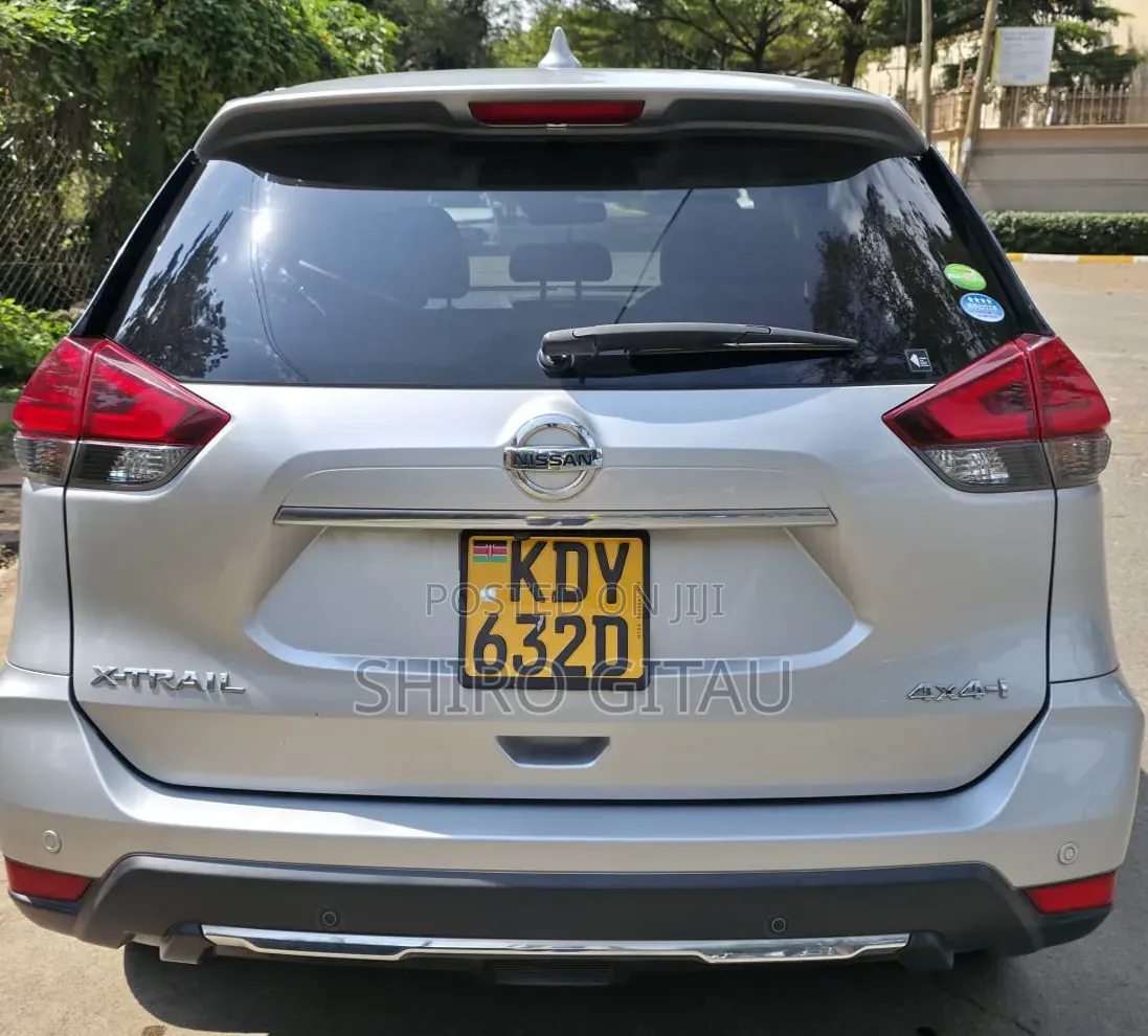 Nissan X-Trail 2019 Silver