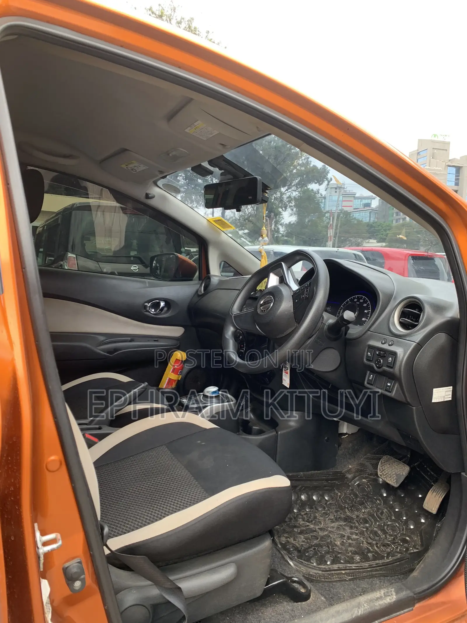 Nissan Note 2016 Orange