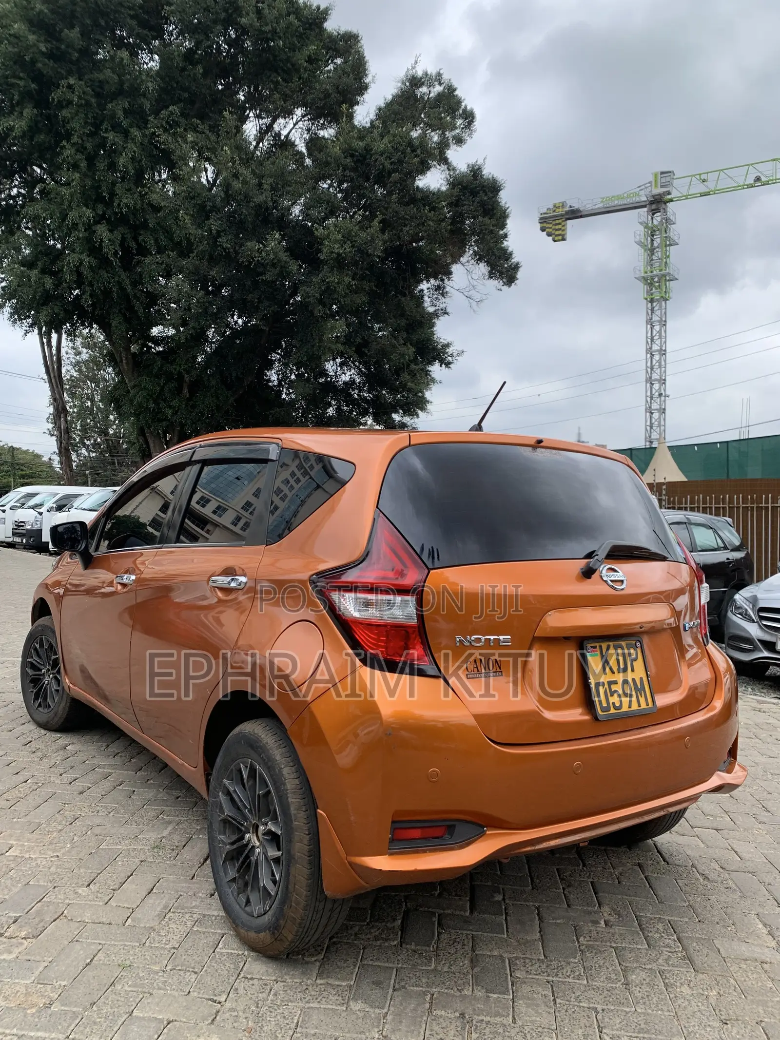 Nissan Note 2016 Orange
