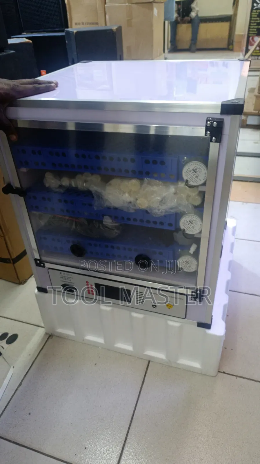 204 Drawal Type Automatic Incubator/ 204 Both Ac and Dc Incubator
