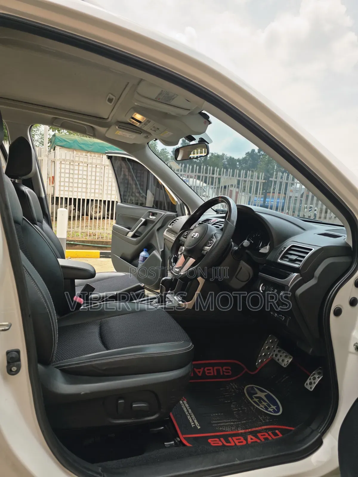 Subaru Forester 2017 White