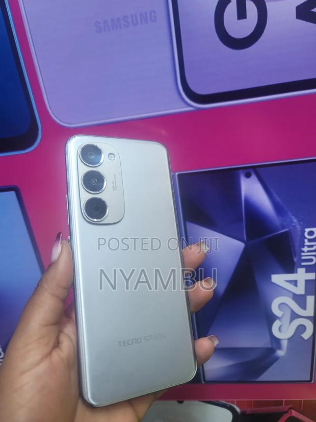 Tecno Spark 40 Pro+ 256 GB Gray - thumbnail 4