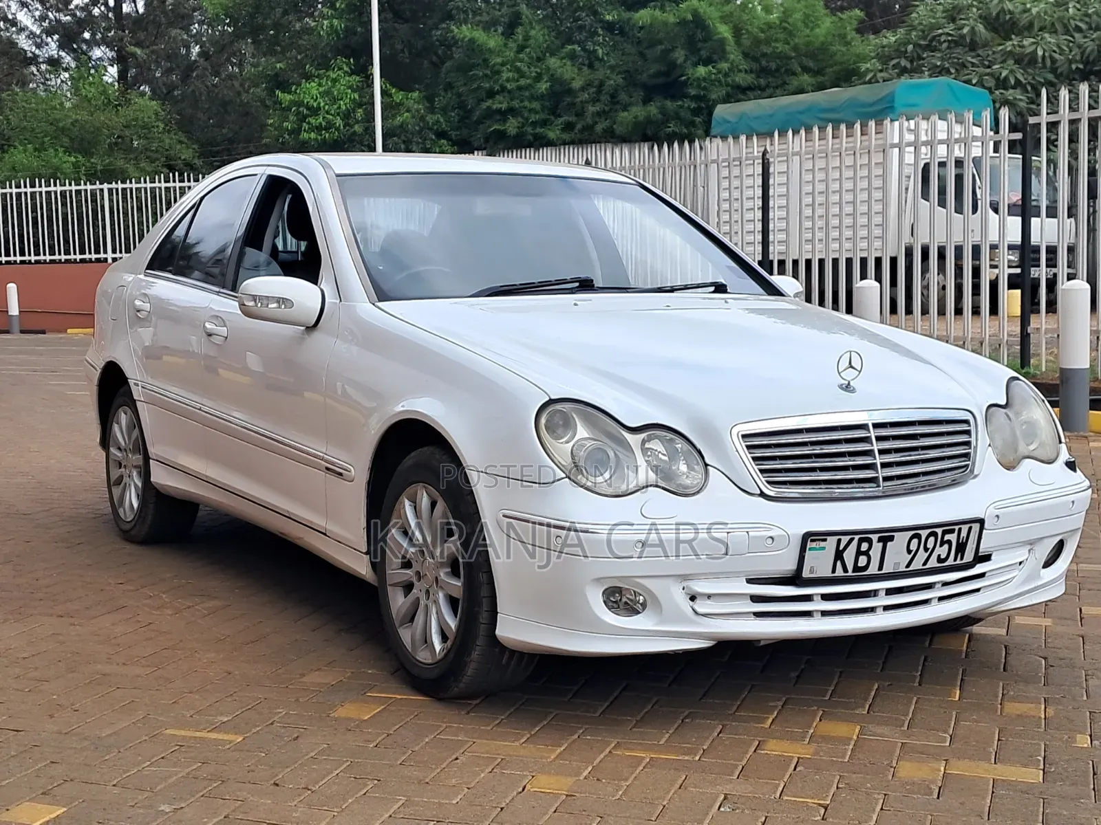 Mercedes-Benz C230 2005 White