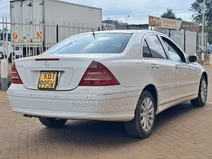 Mercedes-Benz C230 2005 White