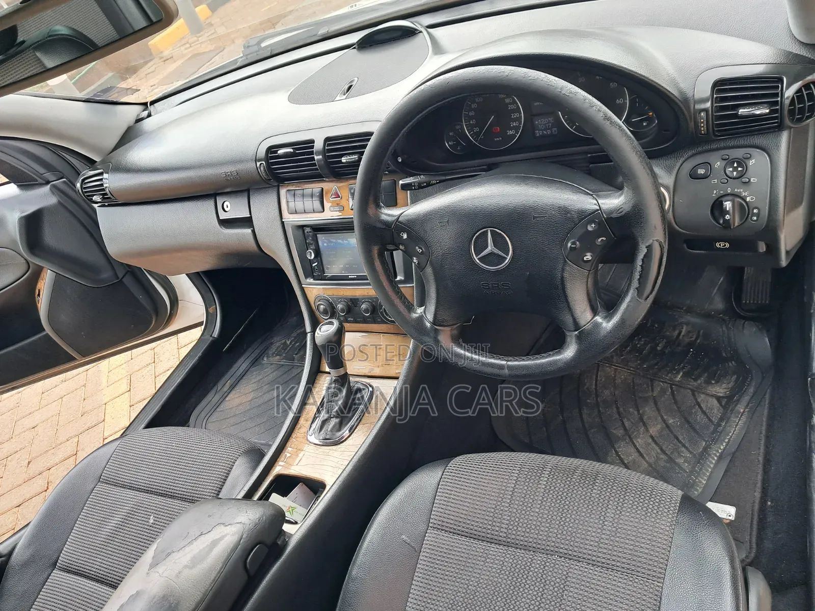 Mercedes-Benz C230 2005 White