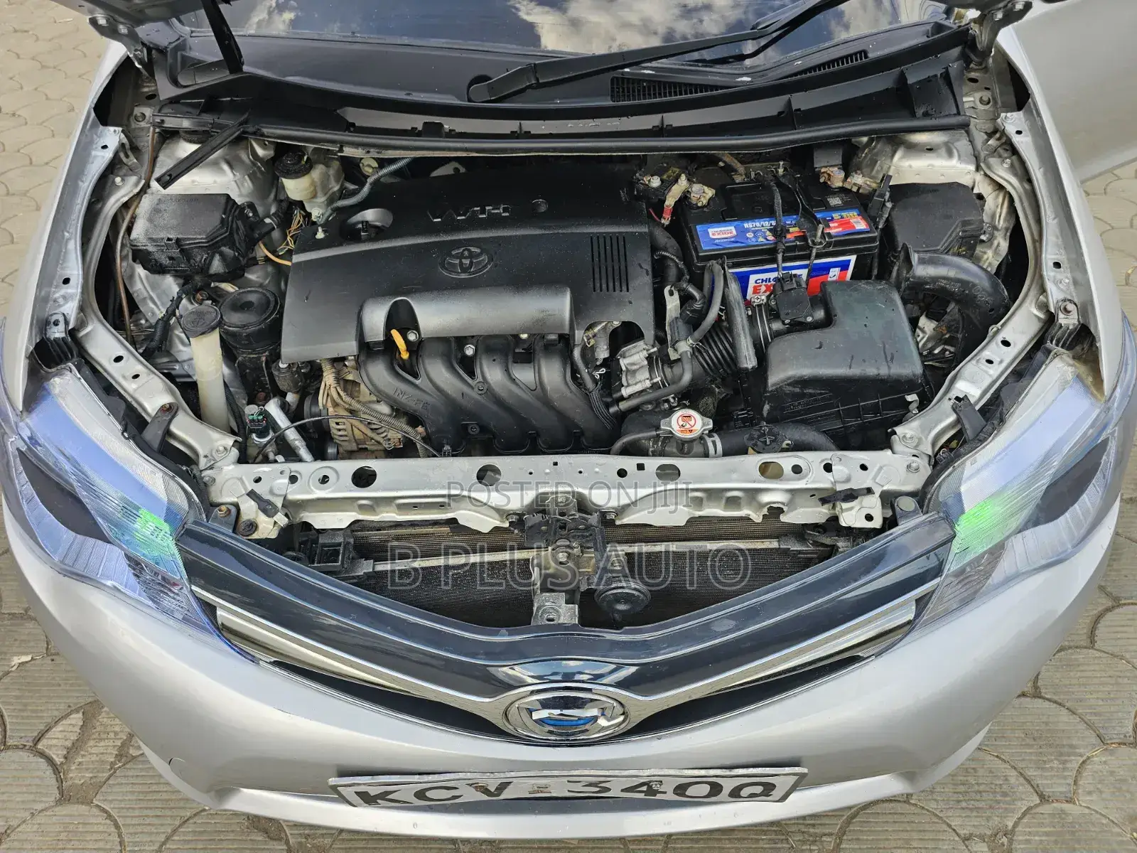 Toyota Corolla Fielder 2013 Silver