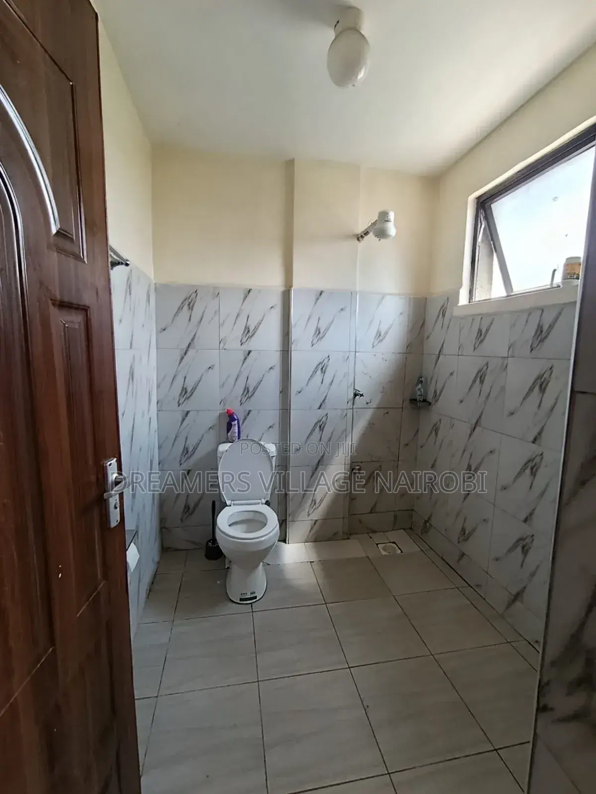 Studio Airnb in Kikuyu. Ample Parking, Lift and Fast Wifi