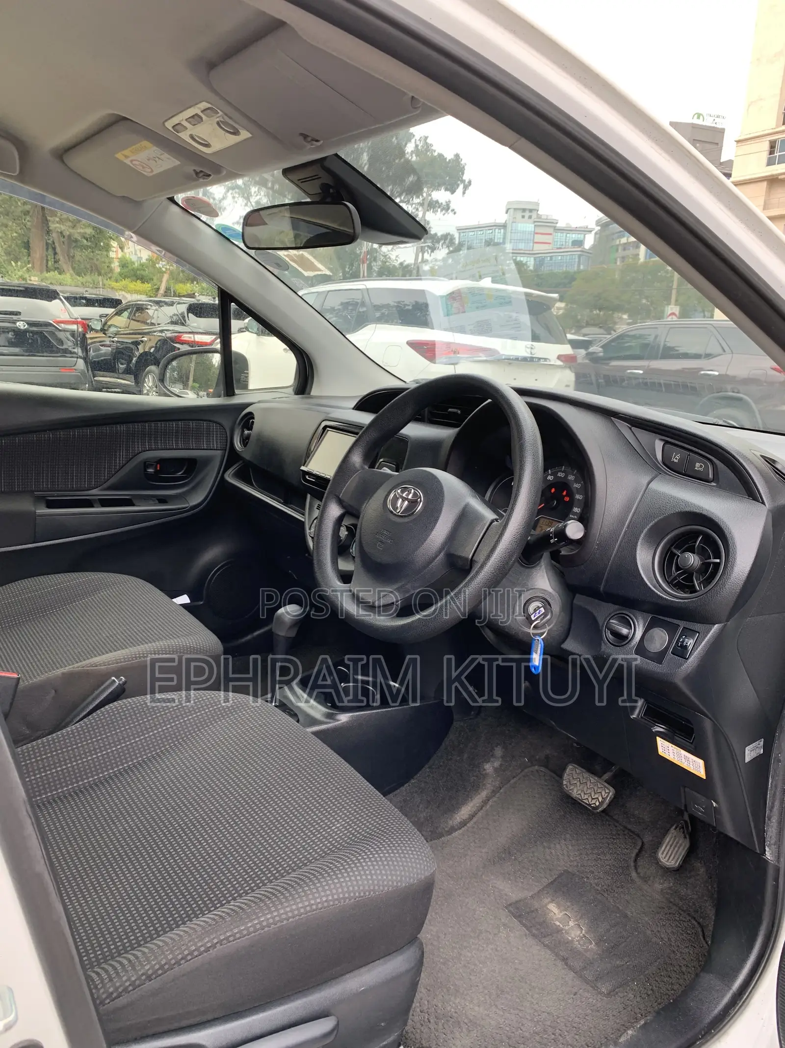Toyota Vitz 2018 White