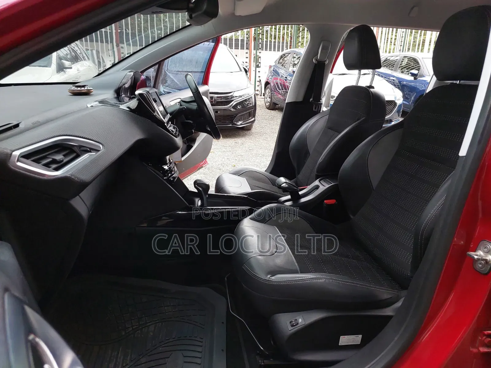 Peugeot 2008 2018 Red