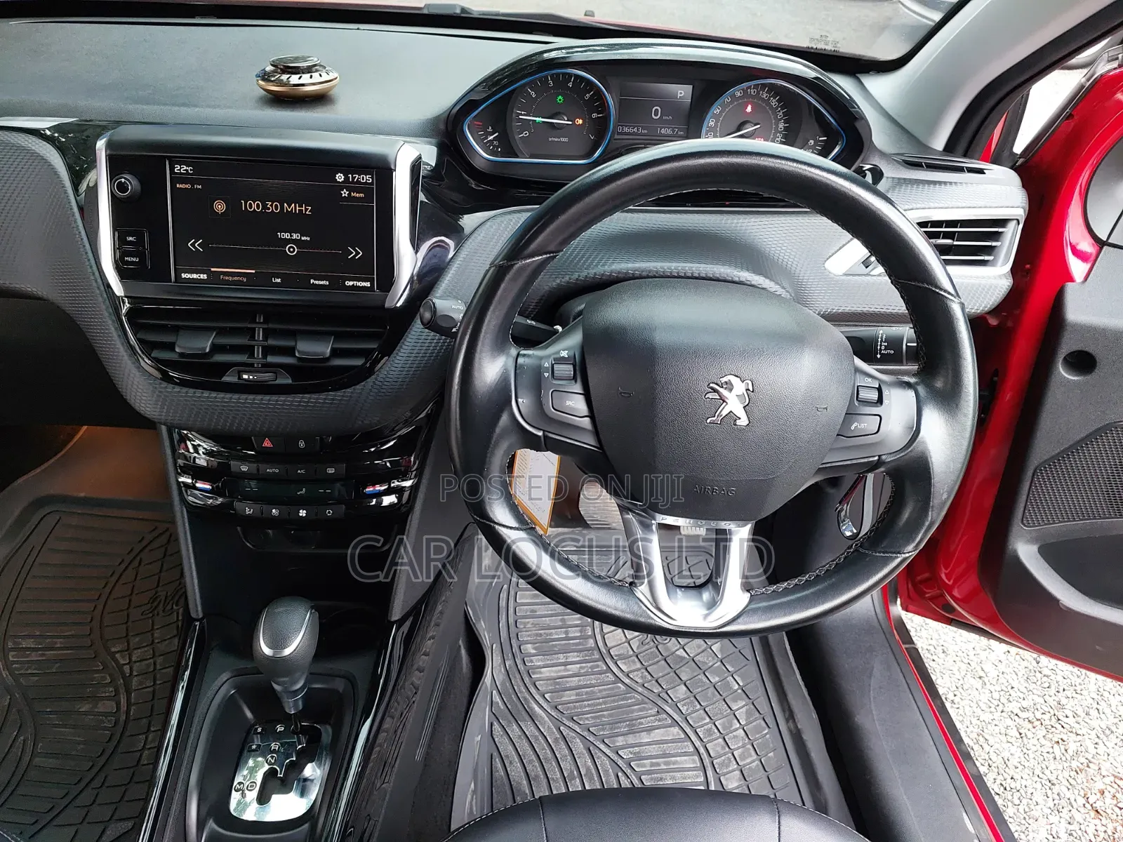 Peugeot 2008 2018 Red