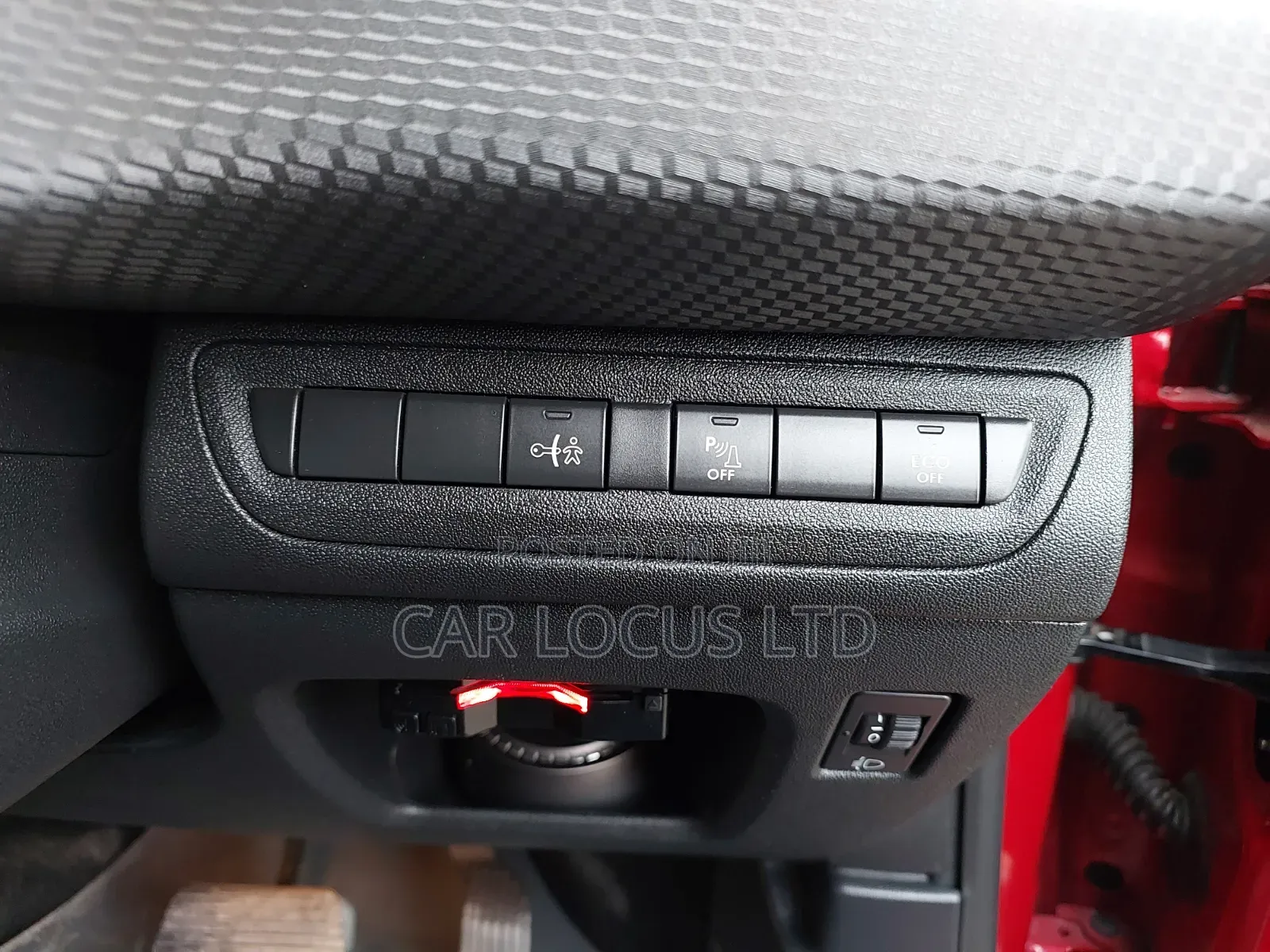 Peugeot 2008 2018 Red