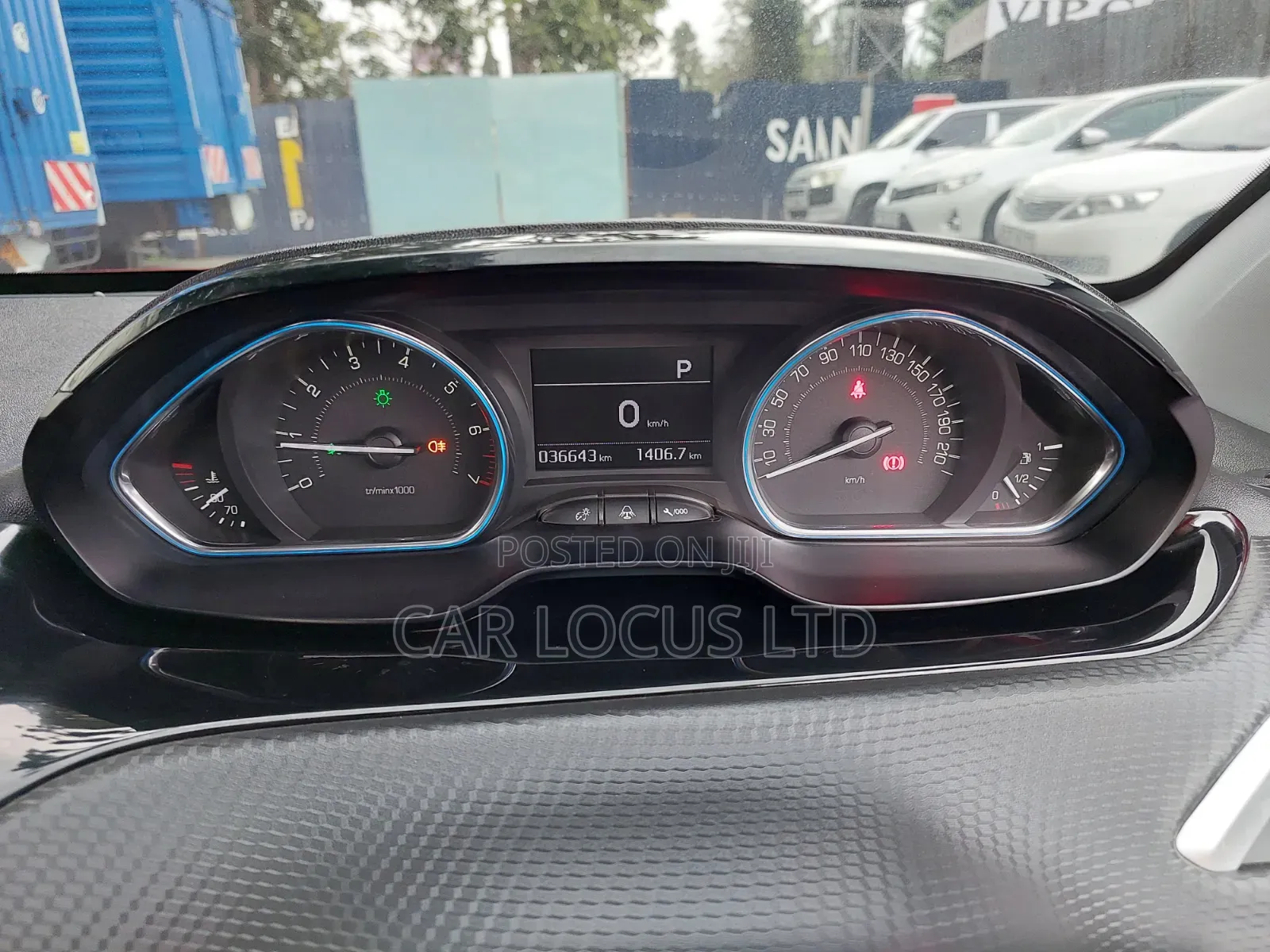 Peugeot 2008 2018 Red