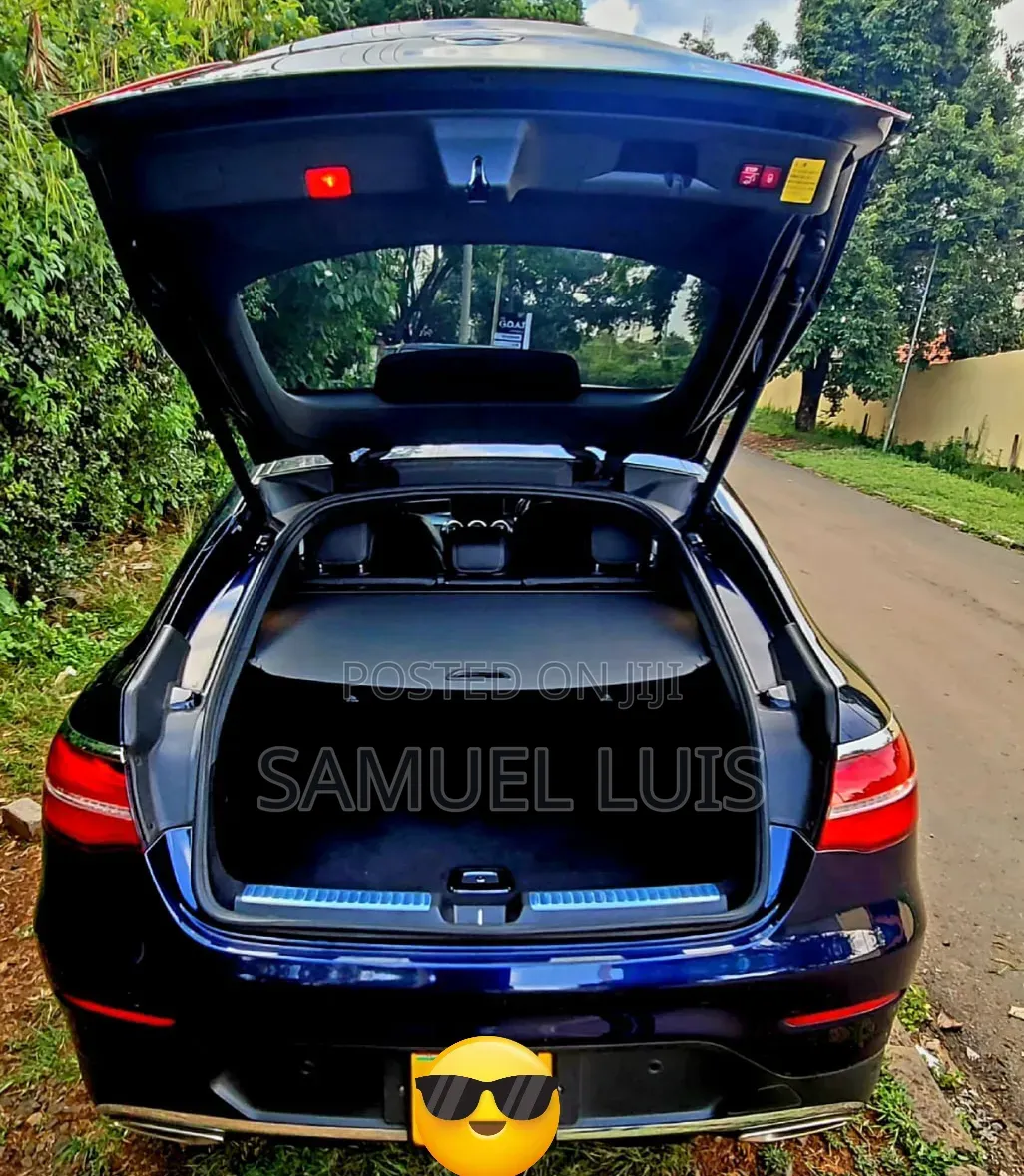 Mercedes-Benz GLC-Class 2017 Blue