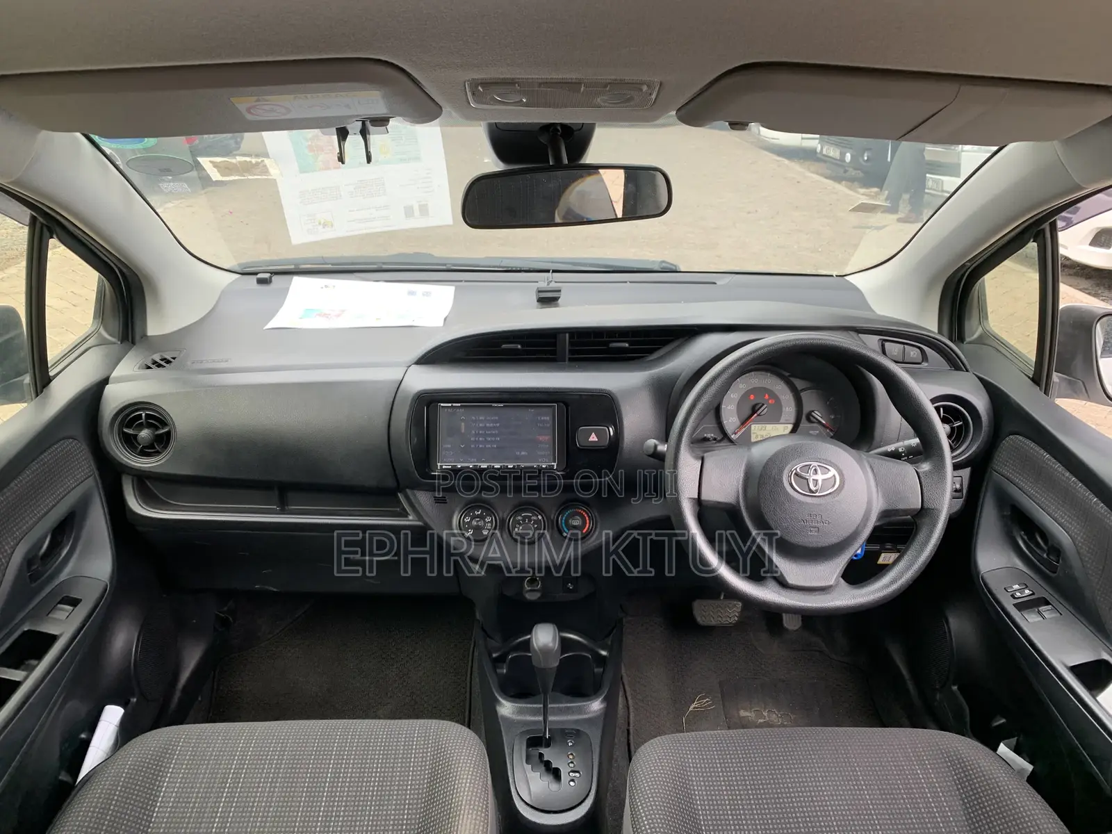 Toyota Vitz 2018 White