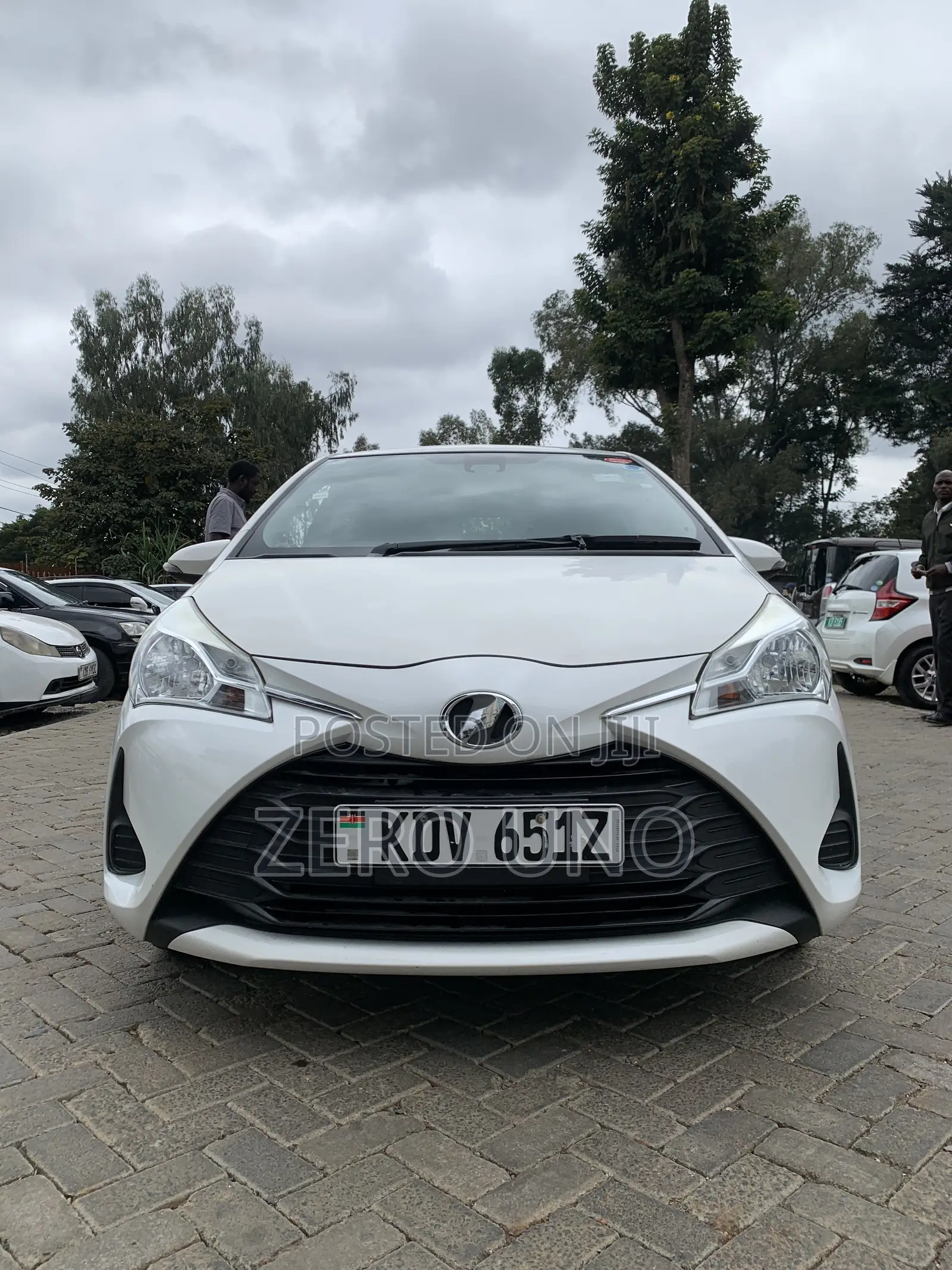 Toyota Vitz 2018 White