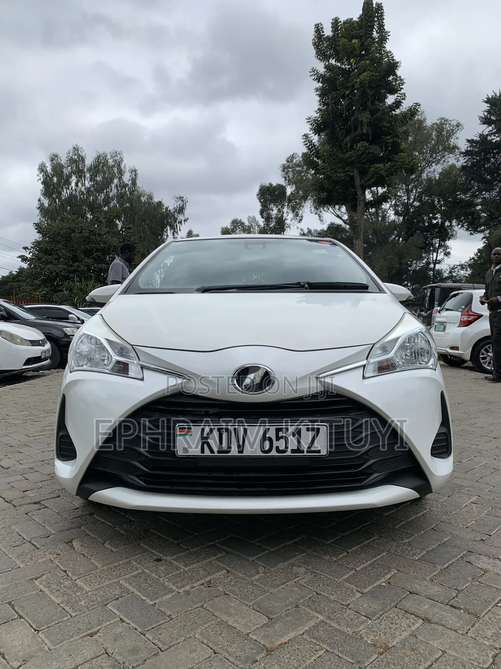 Toyota Vitz 2018 White