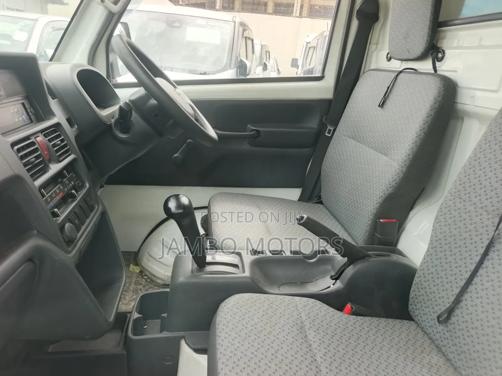 Mitsubishi Minicab Truck 2020 White