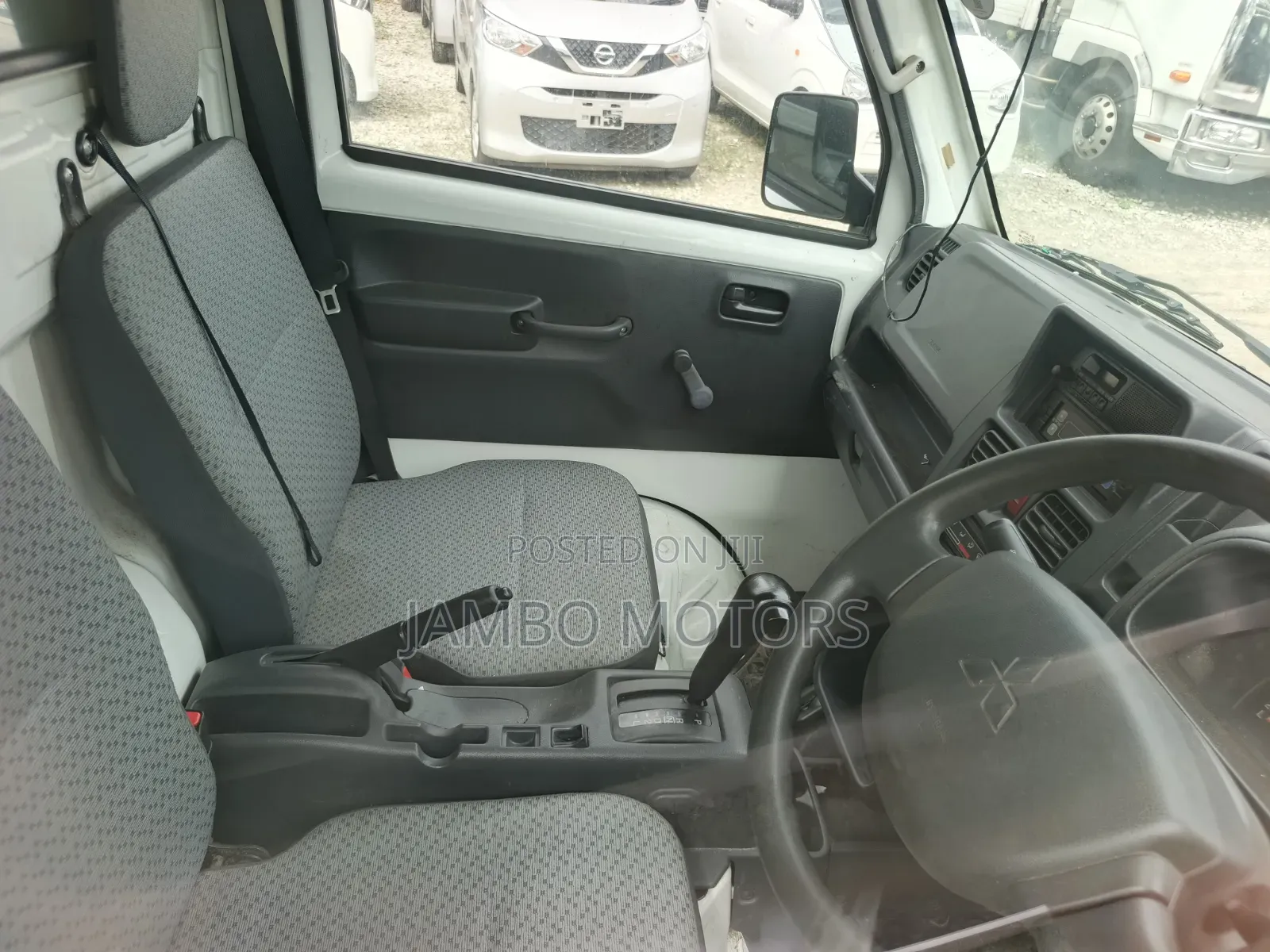 Mitsubishi Minicab Truck 2020 White