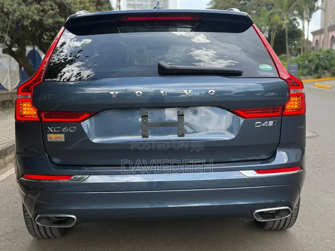 Volvo XC60 2019 Blue