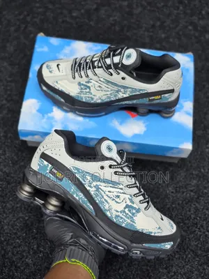 Nike Shox Ride 2 Premium Sneakers
