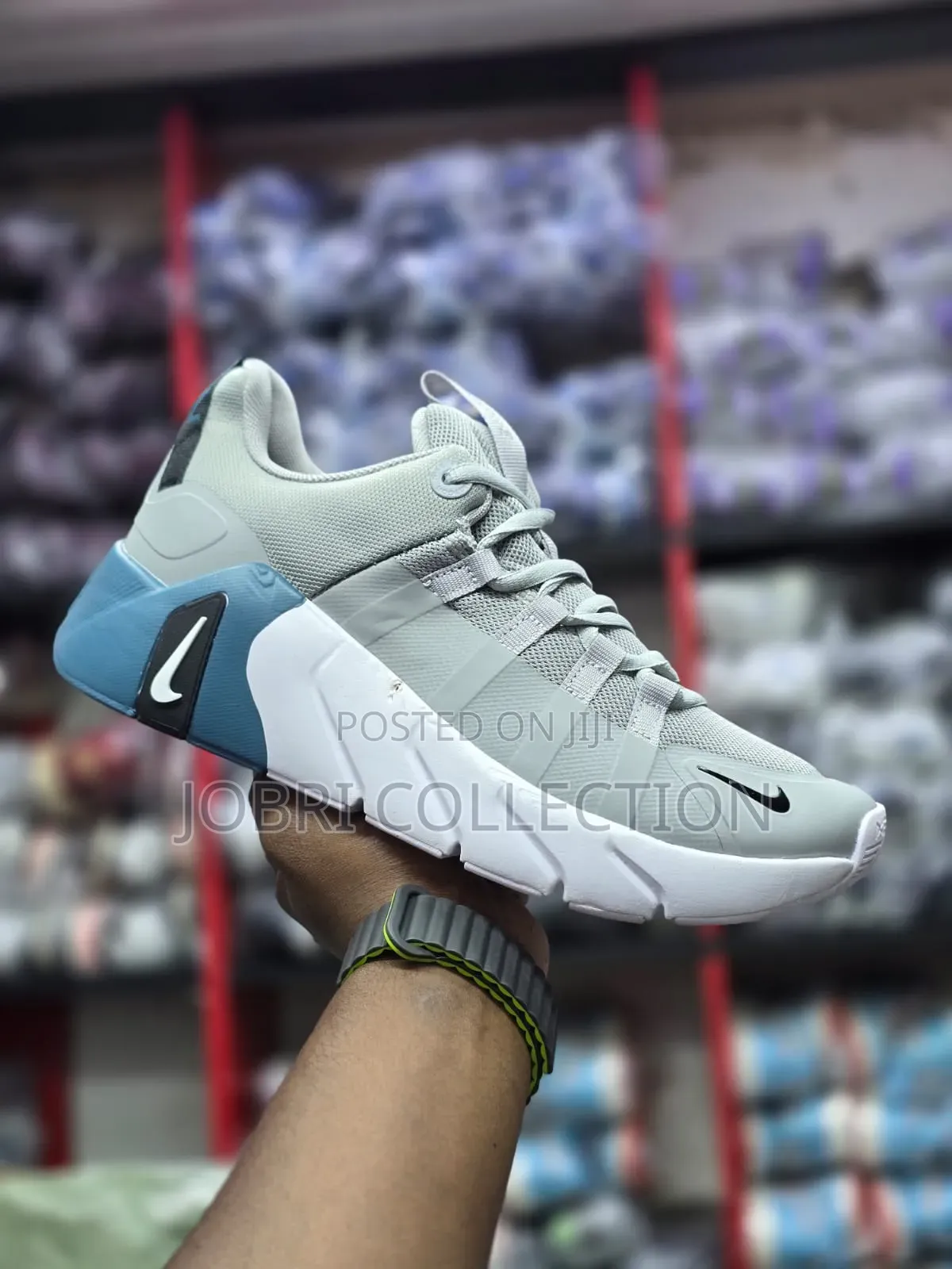 Grey Nike Free Metcon 7 Breathable Sneakers