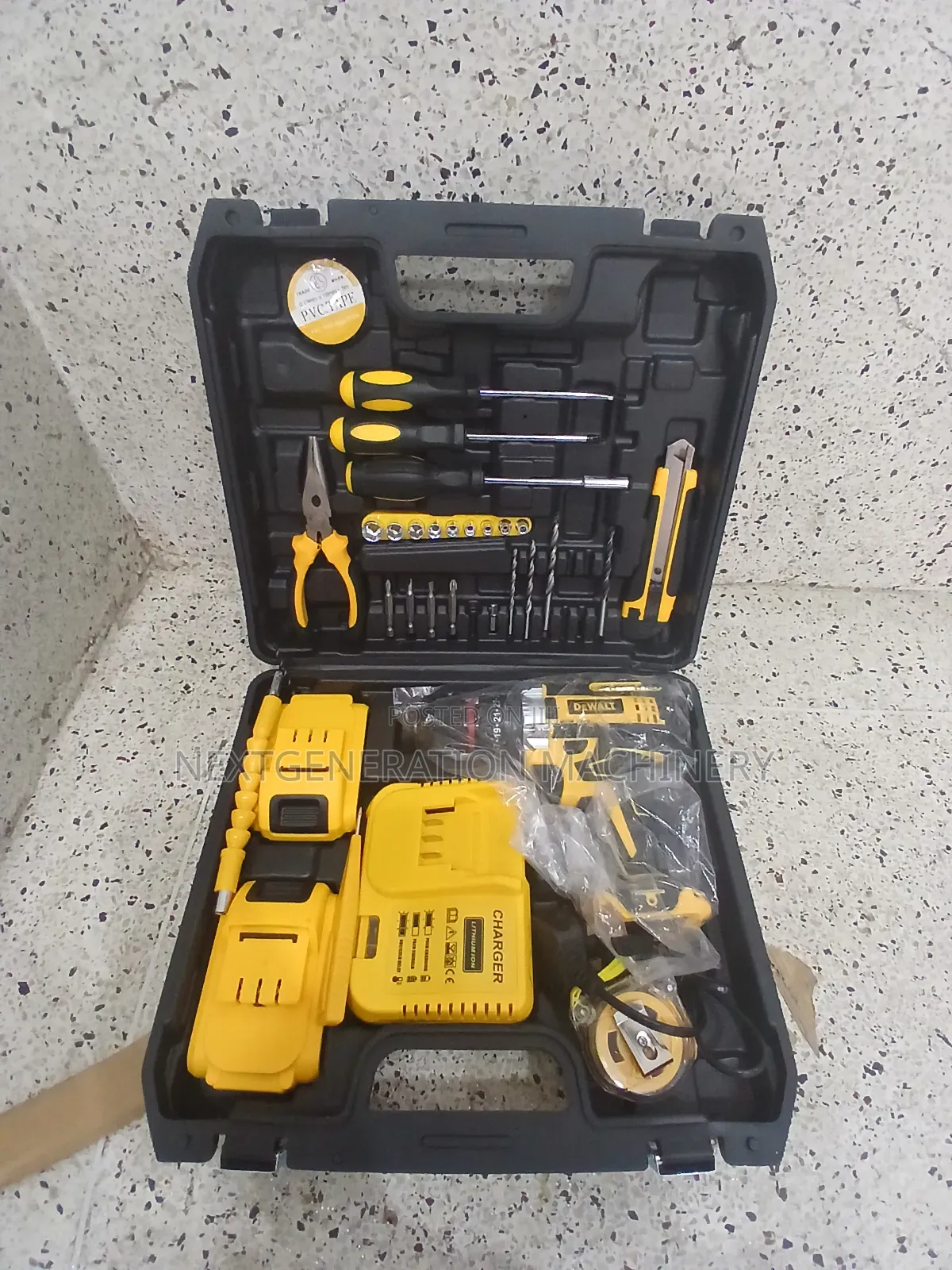 Dewalt Professional Tool Kit