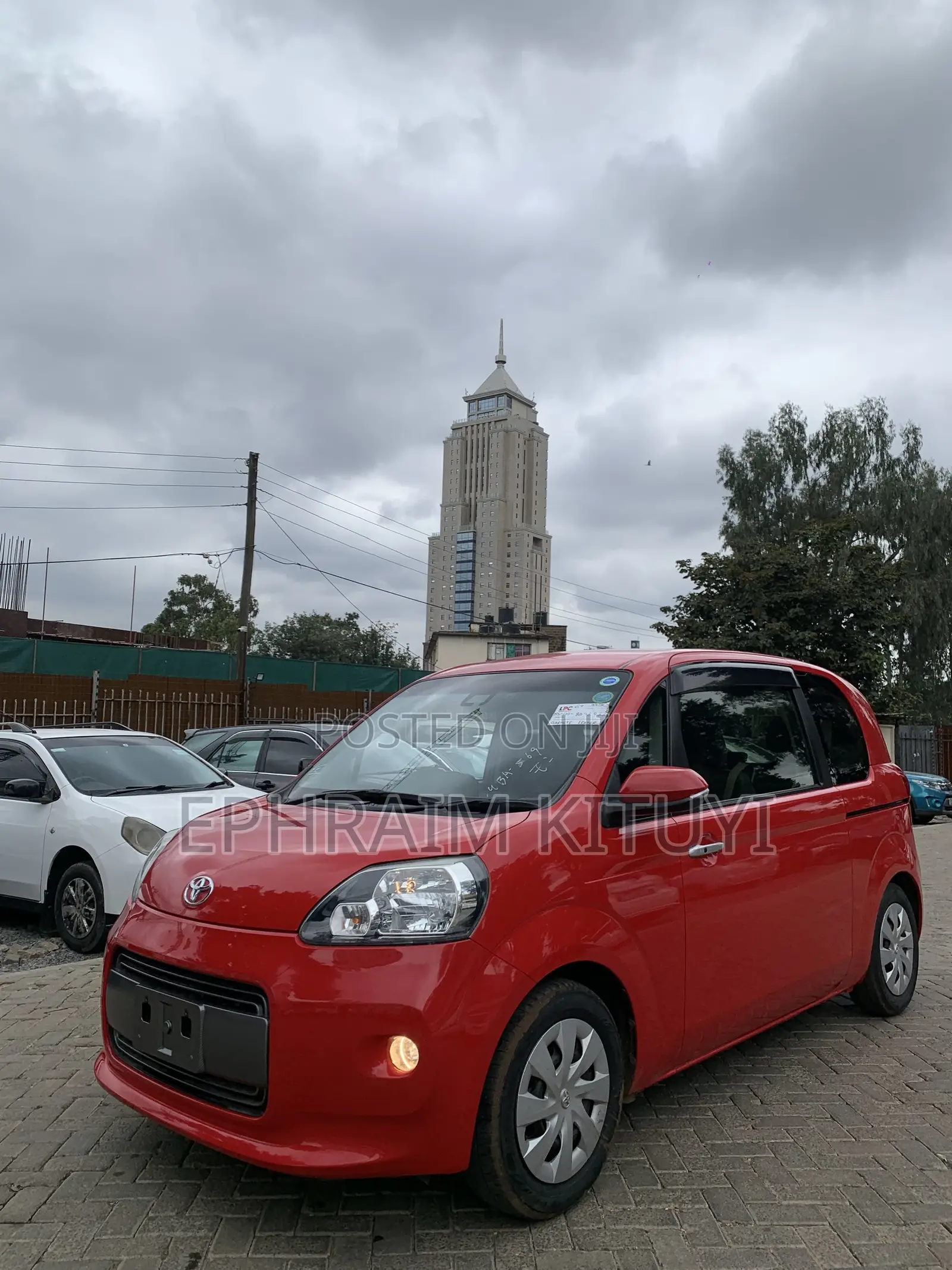 Toyota Porte 2019 Red