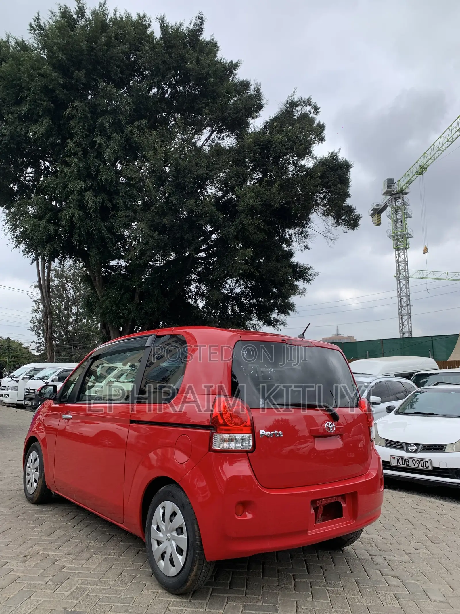 Toyota Porte 2019 Red